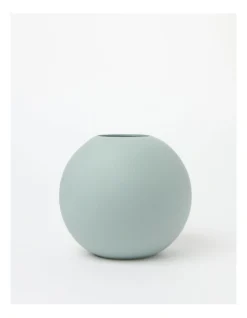 Kiama Ceramic Medium Vase 18x18x16cm In Green