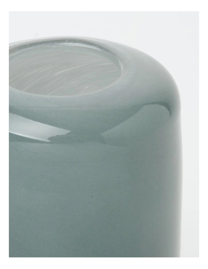 Vetiver & Cedarwood Reed Diffuser In Hand-Made Glass Jar In Grey 5 Vetiver & Cedarwood Reed Diffuser In Hand-Made Glass Jar In Grey - Image 3